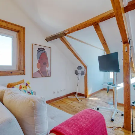 Portucale ! Beato River View With Terrace * Lisbon