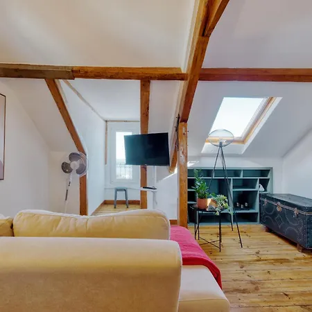 Portucale ! Beato River View With Terrace Apartment